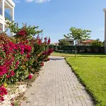 Bianco Mare Studios-apartments Apartmanhotel 4*