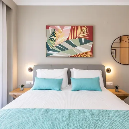 Bianco Mare Studios-apartments Apartahotel 4*