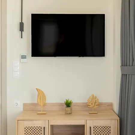 Bianco Mare Studios-apartments Kalyves Polygyrou