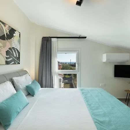 Bianco Mare Studios-apartments Lägenhetshotell 4*