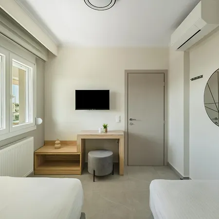 Bianco Mare Studios-apartments 4*