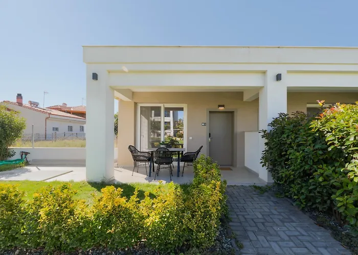 Hotel apartamentowy Bianco Mare Studios-apartments Kalyves Polygyrou