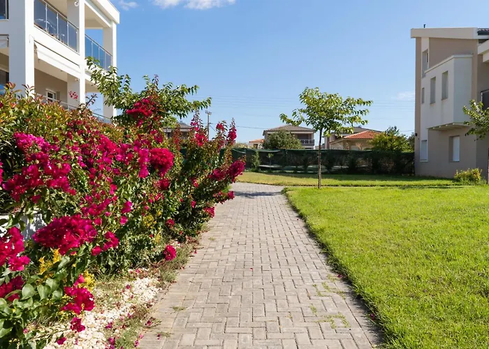 Bianco Mare Studios-apartments Apartmanhotel 4*